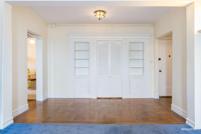 1409 Albemarle Rd Apt 5B, New York City, NY 11226