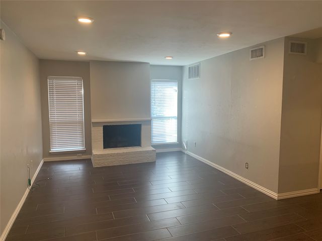 4112 Bowser Avenue 209, Dallas, TX 75219