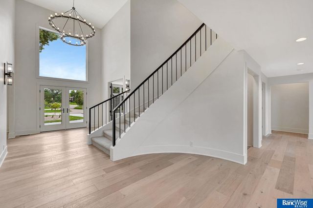 6700 Southfork Circle, Lincoln, NE 68516