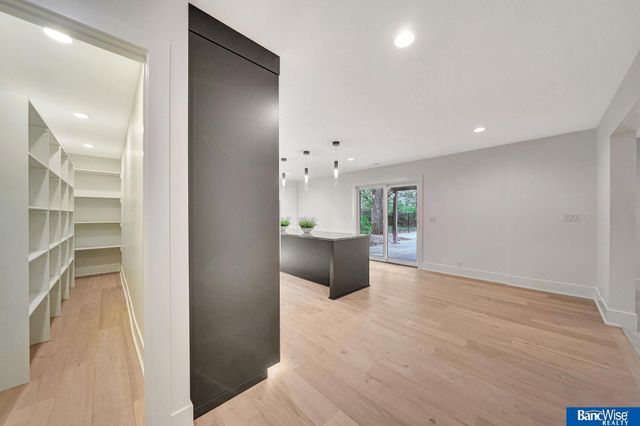 6700 Southfork Circle, Lincoln, NE 68516