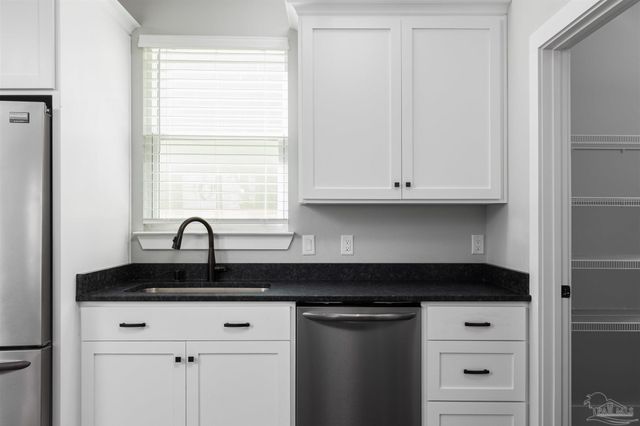 311 N 8th Ave, Pensacola, FL 32501