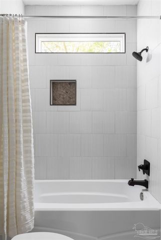 311 N 8th Ave, Pensacola, FL 32501