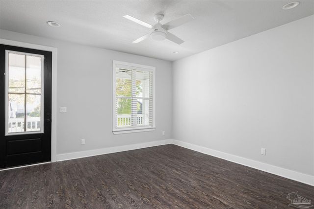 311 N 8th Ave, Pensacola, FL 32501