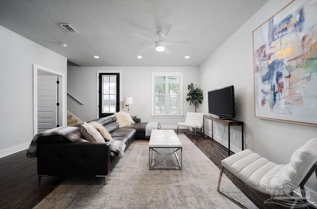 311 N 8th Ave, Pensacola, FL 32501