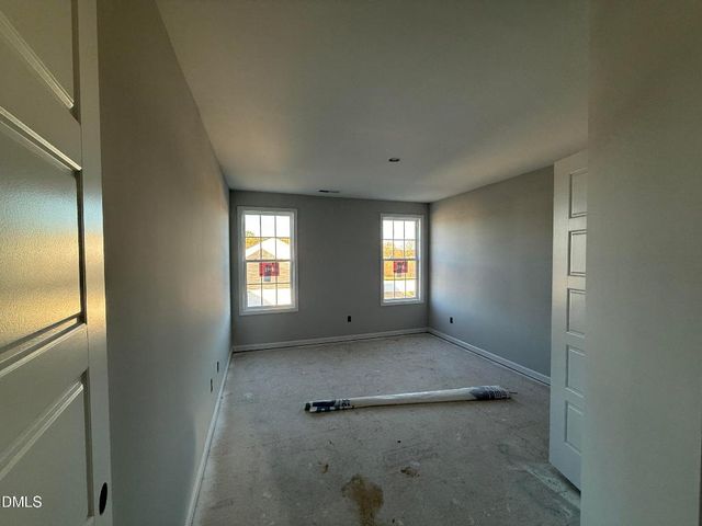 32 W Emily Gardens Drive, Selma, NC 27576