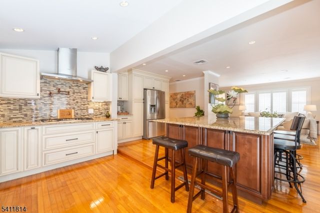 13 Porter Rd, West Orange Twp., NJ 07052