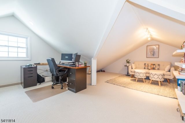 13 Porter Rd, West Orange Twp., NJ 07052