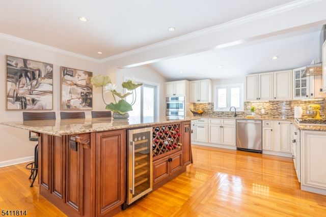 13 Porter Rd, West Orange Twp., NJ 07052