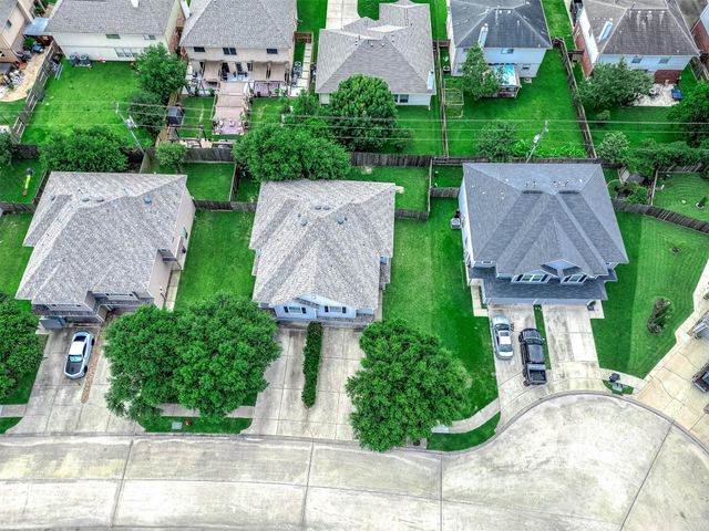349 Brandy Ridge Lane, League City, TX 77539
