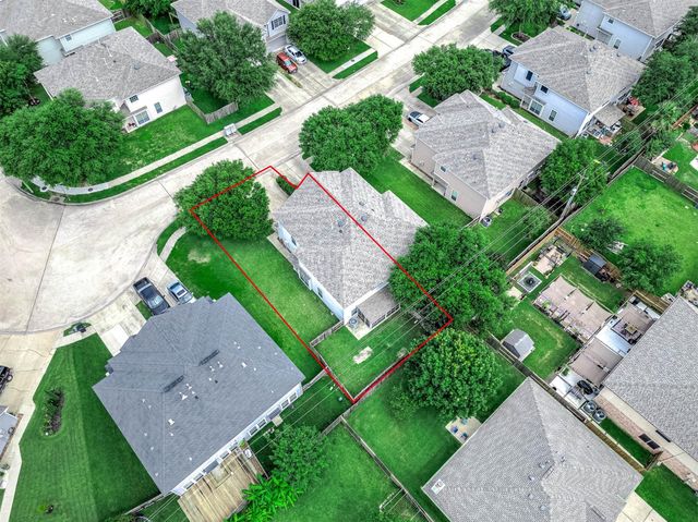 349 Brandy Ridge Lane, League City, TX 77539
