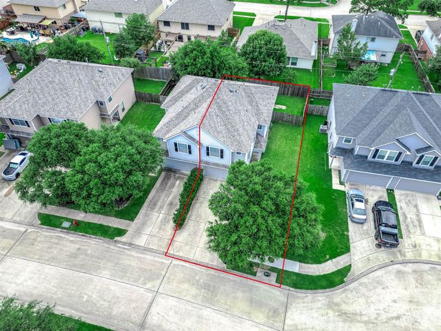 349 Brandy Ridge Lane, League City, TX 77539