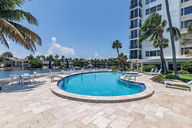 400 Seasage Drive 806, Delray Beach, FL 33483