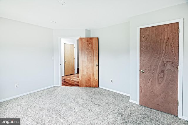 35 FOXTAIL CT, Newark, DE 19711