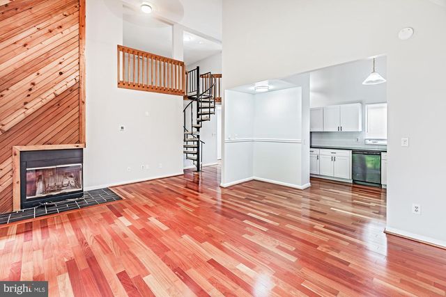 35 FOXTAIL CT, Newark, DE 19711