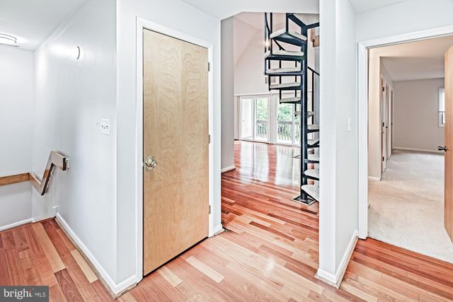 35 FOXTAIL CT, Newark, DE 19711