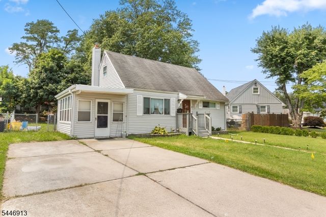 9 Soloff Dr, Hamilton Twp., NJ 08610