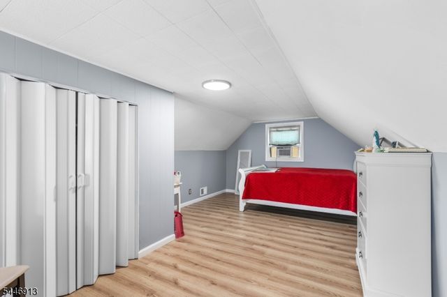 9 Soloff Dr, Hamilton Twp., NJ 08610
