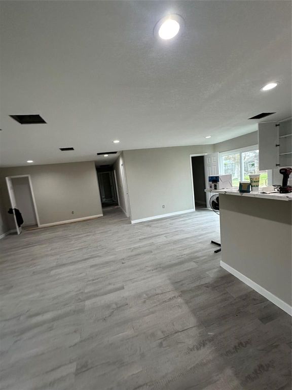 109 Honeysuckle Drive, Baytown, TX 77520