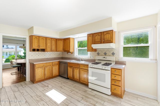 506 Woodland Road, West Allenhurst, NJ 07711