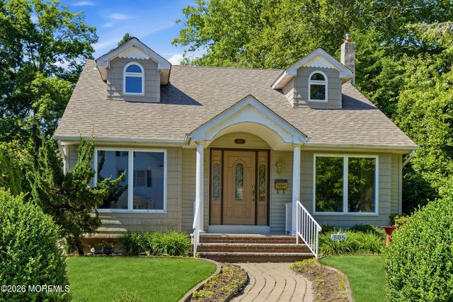 506 Woodland Road, West Allenhurst, NJ 07711