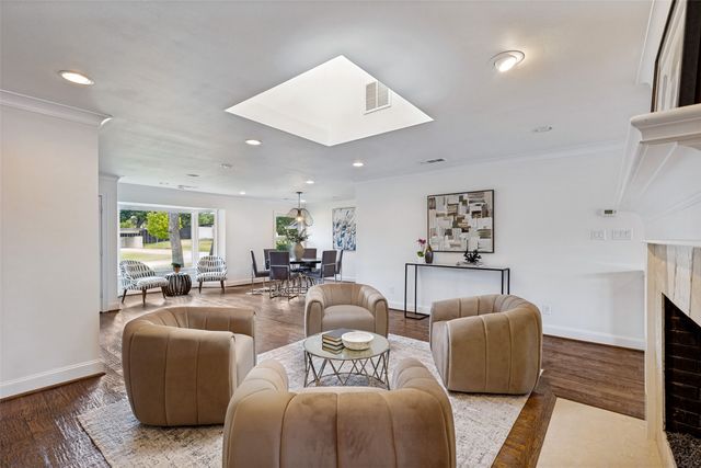 7845 Yamini Drive, Dallas, TX 75230