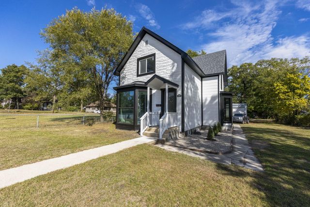 1008 E Michigan, Michigan City, IN 46360