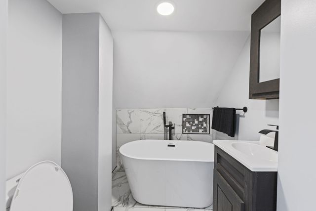 1008 E Michigan, Michigan City, IN 46360