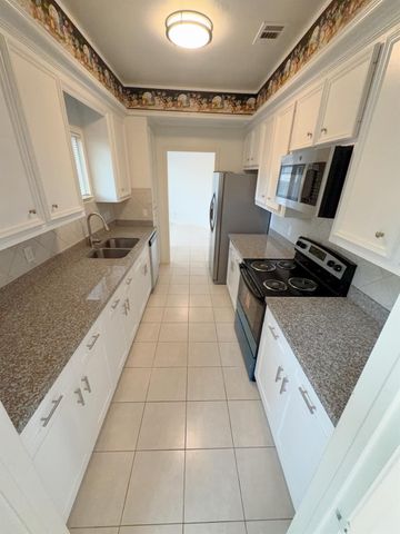 11852 Taylorcrest Road 8, Houston, TX 77024