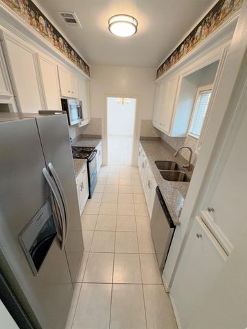 11852 Taylorcrest Road 8, Houston, TX 77024