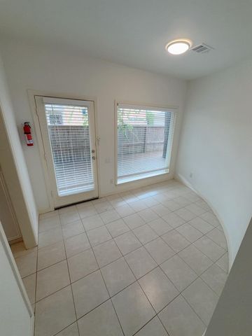 11852 Taylorcrest Road 8, Houston, TX 77024