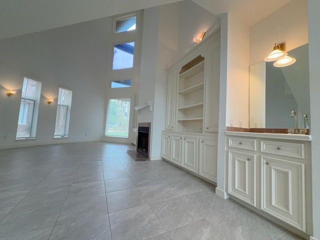 11852 Taylorcrest Road 8, Houston, TX 77024