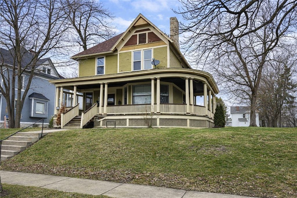 305 E Lincoln Ave, New Castle, PA 16101
