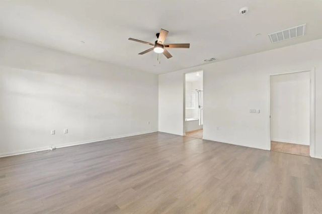 25866 Hollow Point Court, Homeland, CA 92548