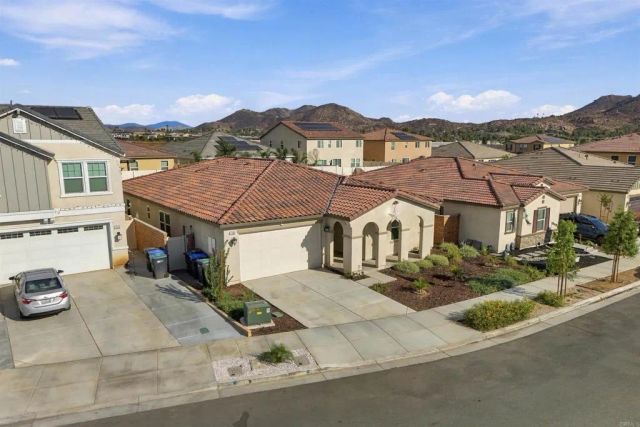 25866 Hollow Point Court, Homeland, CA 92548