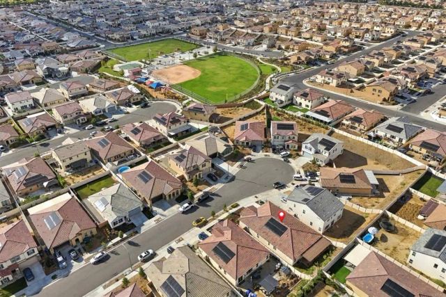 25866 Hollow Point Court, Homeland, CA 92548