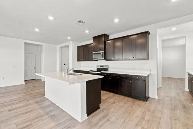 25866 Hollow Point Court, Homeland, CA 92548