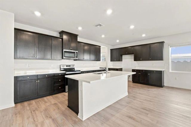 25866 Hollow Point Court, Homeland, CA 92548