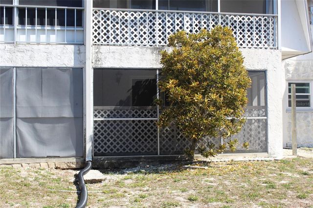 3425 TRICON LANE 14, Holiday, FL 34691