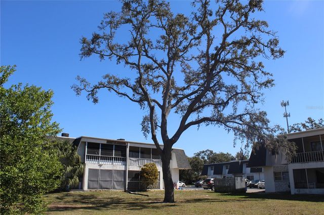 3425 TRICON LANE 14, Holiday, FL 34691