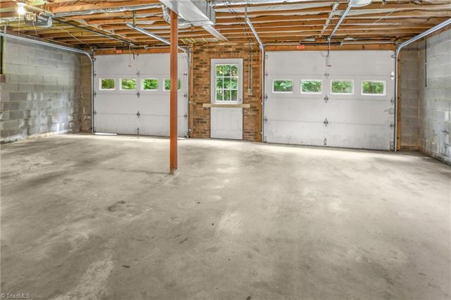 1090 Nc Highway 801 S, Advance, NC 27006