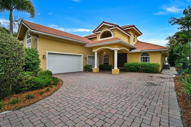 881 SE Saint Lucie Boulevard, Stuart, FL 34996