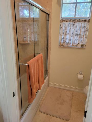881 SE Saint Lucie Boulevard, Stuart, FL 34996