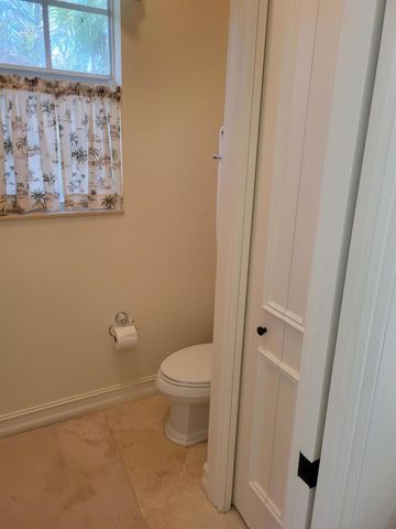 881 SE Saint Lucie Boulevard, Stuart, FL 34996