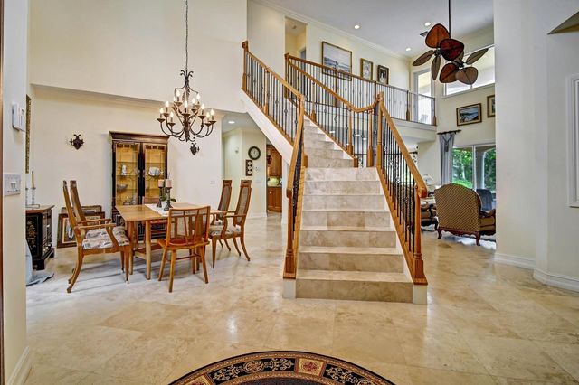 881 SE Saint Lucie Boulevard, Stuart, FL 34996