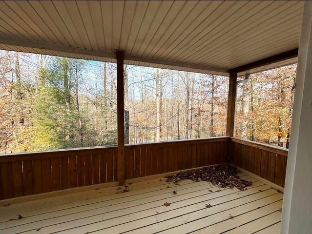 178 Levi Road, Columbus, NC 28722