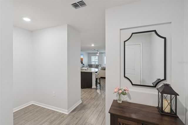 1537 WYNFORD CIRCLE, Tavares, FL 32778