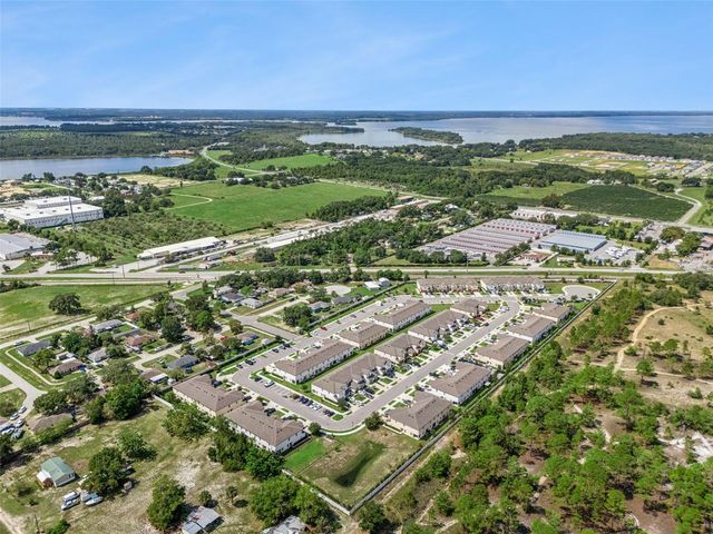 1537 WYNFORD CIRCLE, Tavares, FL 32778