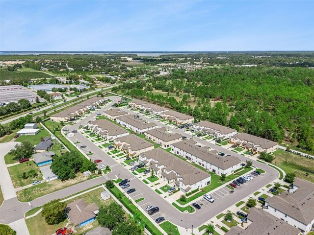 1537 WYNFORD CIRCLE, Tavares, FL 32778