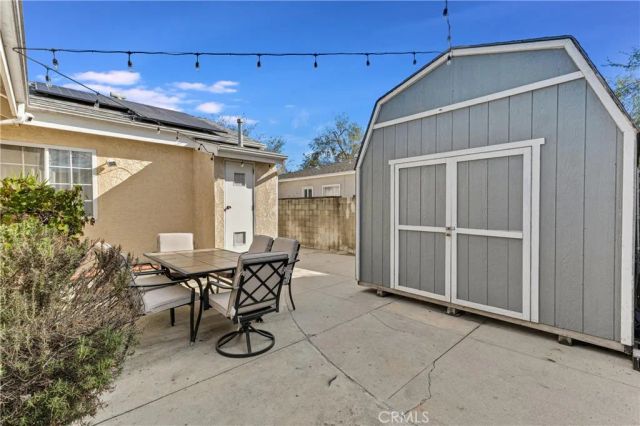 6229 Klump Avenue, North Hollywood, CA 91606