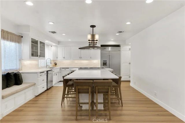 6229 Klump Avenue, North Hollywood, CA 91606